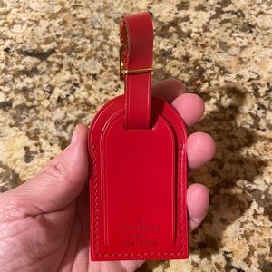 ✨RARE✨ LV Red Luggage Tag